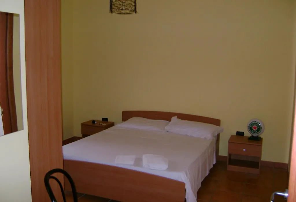 Camere Oasi-1